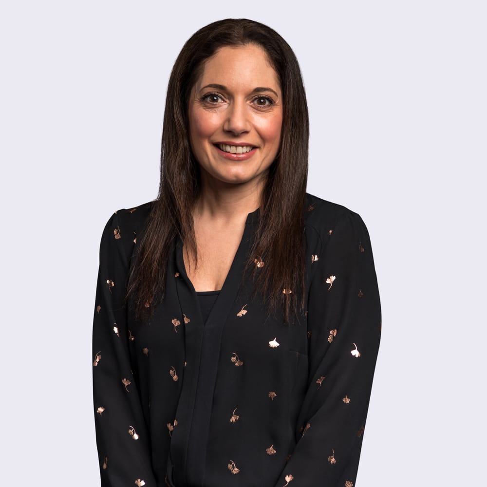 Sandra Pavlou headshot